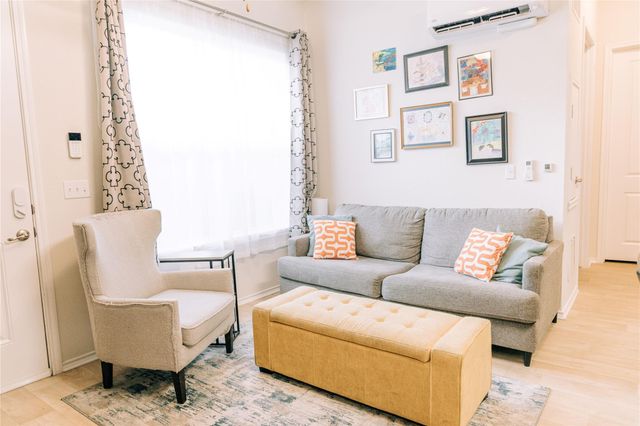 8601 W Gate BLVD 2104, Austin, TX 78745