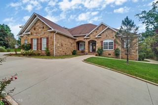 221 Wind Song Tr, Crossville, TN 38555