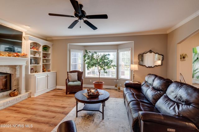 4731 Cabriolet Lane, Maumee, OH 43537