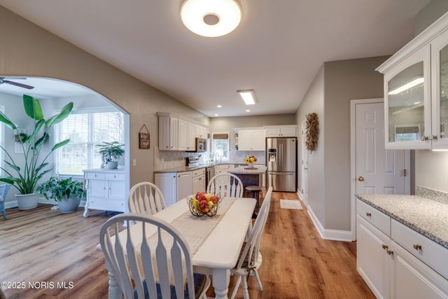 4731 Cabriolet Lane, Maumee, OH 43537