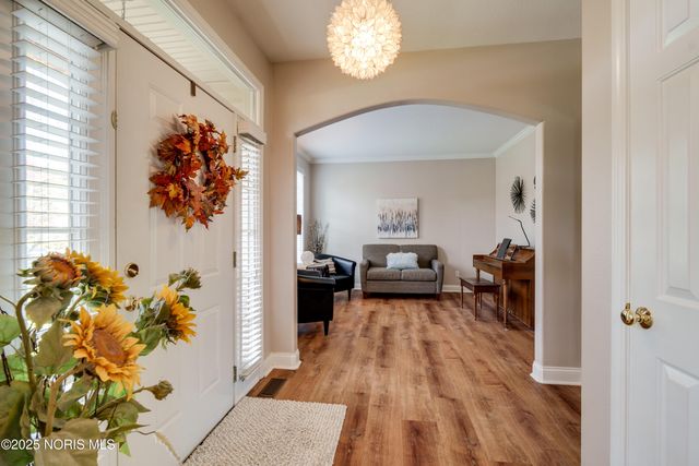 4731 Cabriolet Lane, Maumee, OH 43537