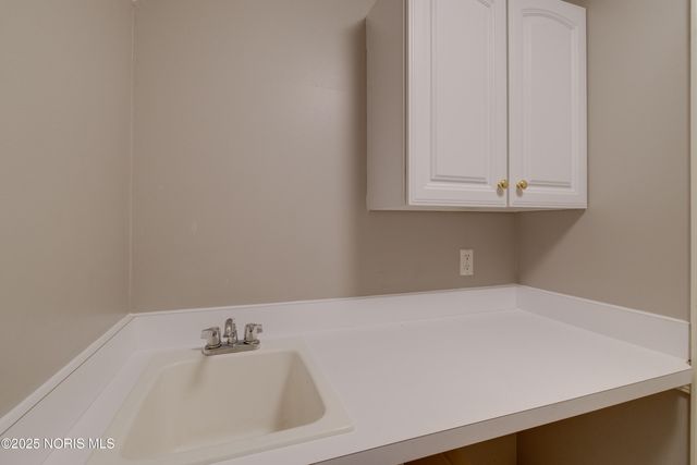 4731 Cabriolet Lane, Maumee, OH 43537