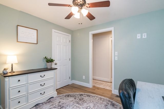 217 Pleasant St, East Longmeadow, MA 01028