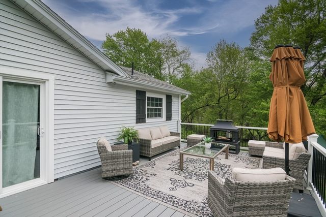 217 Pleasant St, East Longmeadow, MA 01028
