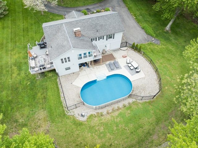 217 Pleasant St, East Longmeadow, MA 01028