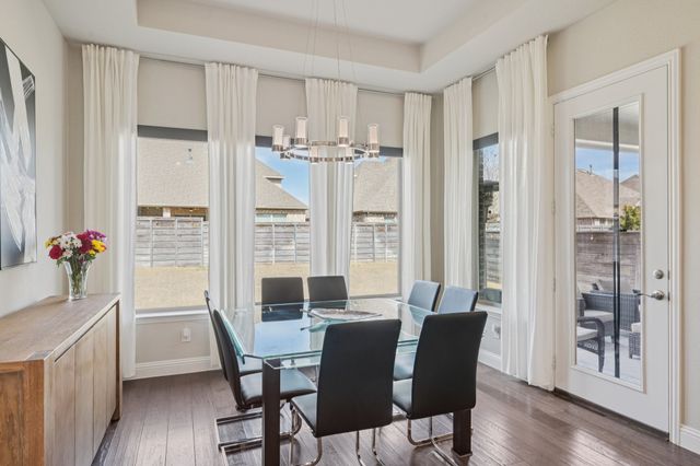 813 Boardwalk Way, Aubrey, TX 76227