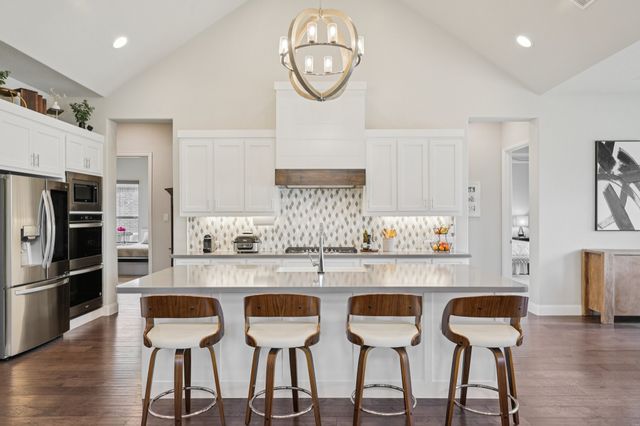 813 Boardwalk Way, Aubrey, TX 76227