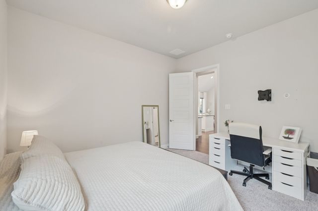 813 Boardwalk Way, Aubrey, TX 76227