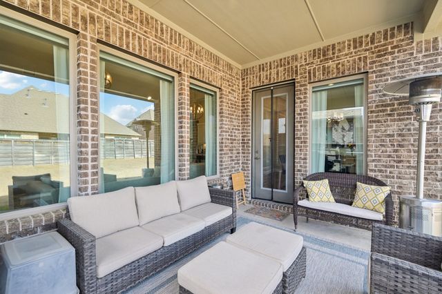 813 Boardwalk Way, Aubrey, TX 76227