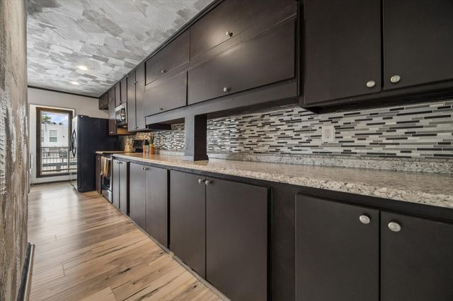 781 Country Place Drive 2045, Houston, TX 77079