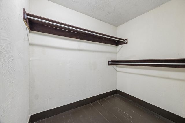 781 Country Place Drive 2045, Houston, TX 77079