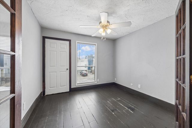 781 Country Place Drive 2045, Houston, TX 77079