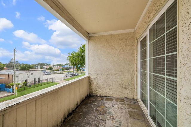781 Country Place Drive 2045, Houston, TX 77079