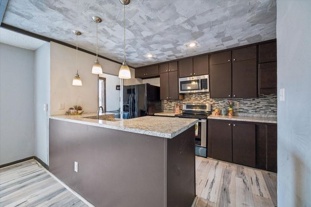 781 Country Place Drive 2045, Houston, TX 77079
