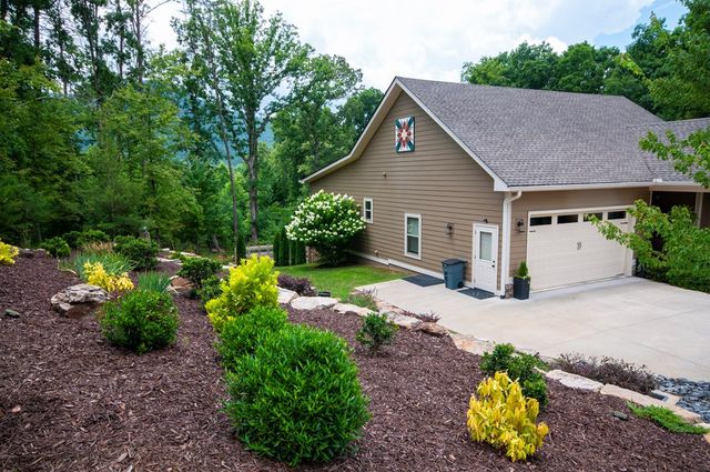 2068 Gallatin Road, Young Harris, GA 30582