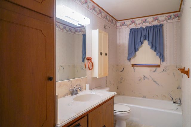 424 Candy Street, El Campo, TX 77437