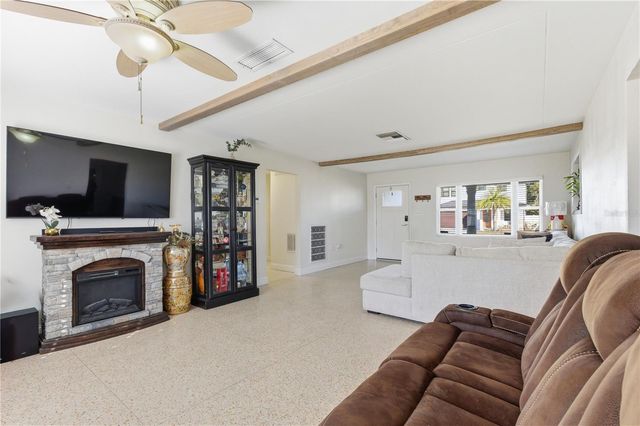 3214 W ABDELLA STREET, Tampa, FL 33607