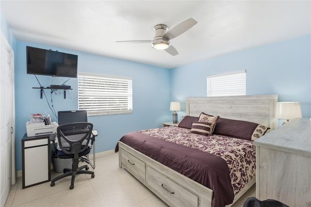 3214 W ABDELLA STREET, Tampa, FL 33607