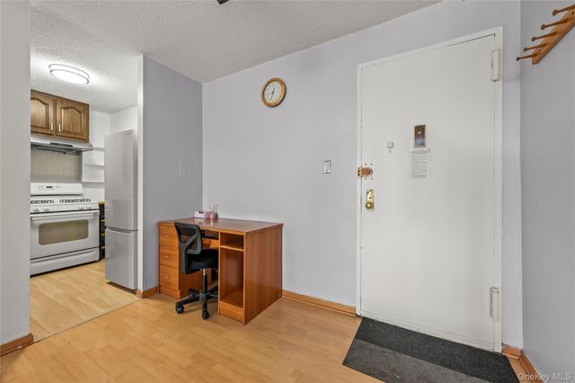 118-17 Union Turnpike 2C, Forest Hills, NY 11375