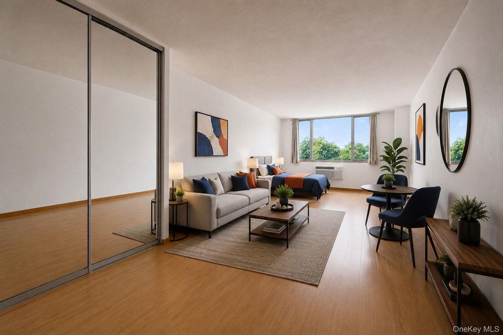 118-17 Union Turnpike 2C, Forest Hills, NY 11375