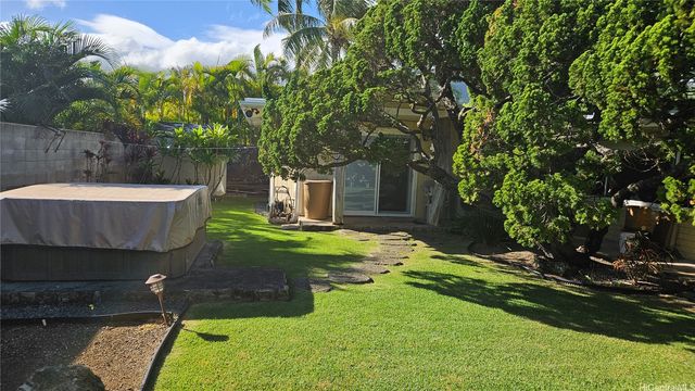 1204 Kahili Street, Kailua, HI 96734
