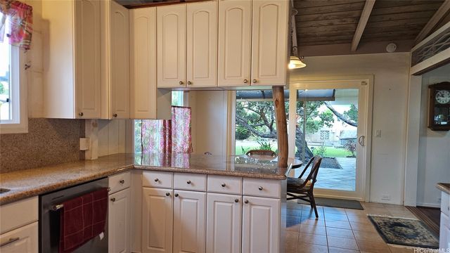 1204 Kahili Street, Kailua, HI 96734