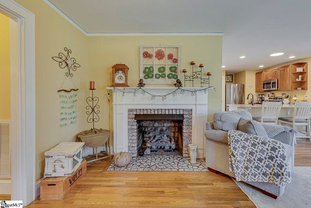 200 Cardinal Drive, Taylors, SC 29687