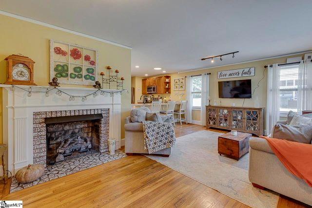 200 Cardinal Drive, Taylors, SC 29687