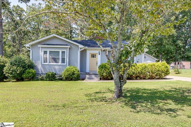 200 Cardinal Drive, Taylors, SC 29687