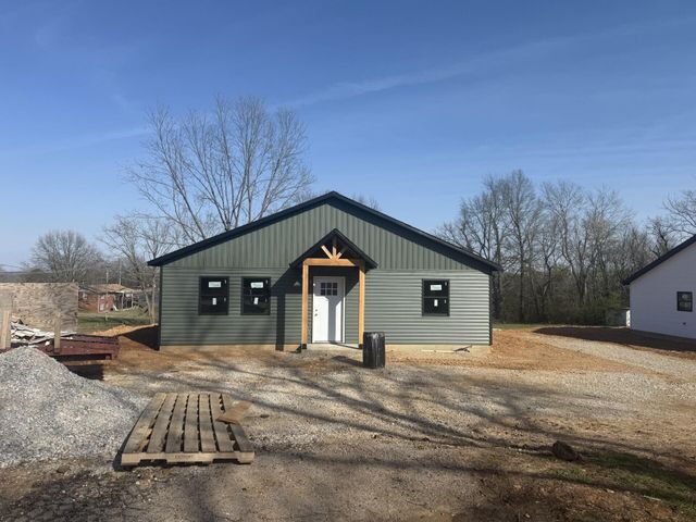 710 Johnson Street, West Plains, MO 65775