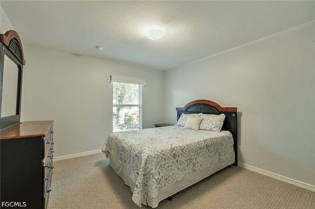 9974 HORSE CREEK RD, Fort Myers, FL 33913