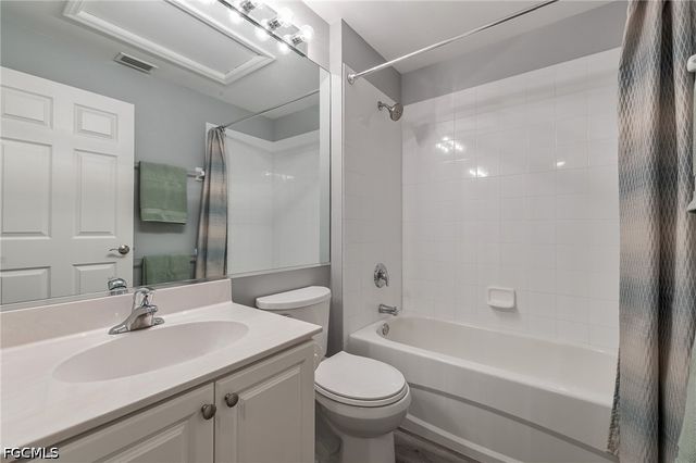 9974 HORSE CREEK RD, Fort Myers, FL 33913
