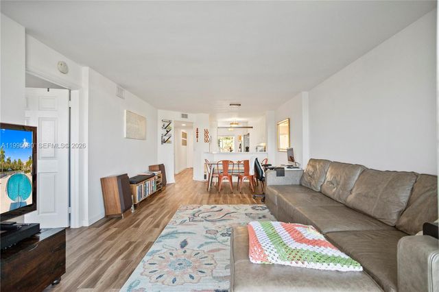 7676 Trent Drive 308, Tamarac, FL 33321
