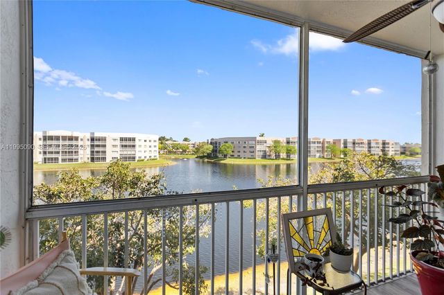 7676 Trent Drive 308, Tamarac, FL 33321
