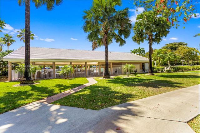 7676 Trent Drive 308, Tamarac, FL 33321