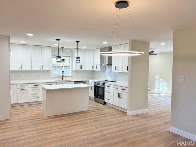 369 Cerny Avenue, Eureka, MO 63025