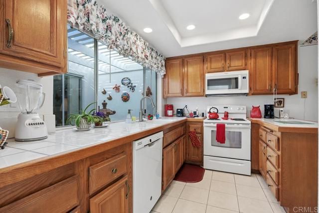 4142 Rhodes Way, Oceanside, CA 92056