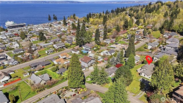 660 Campbell Avenue, Mukilteo, WA 98275