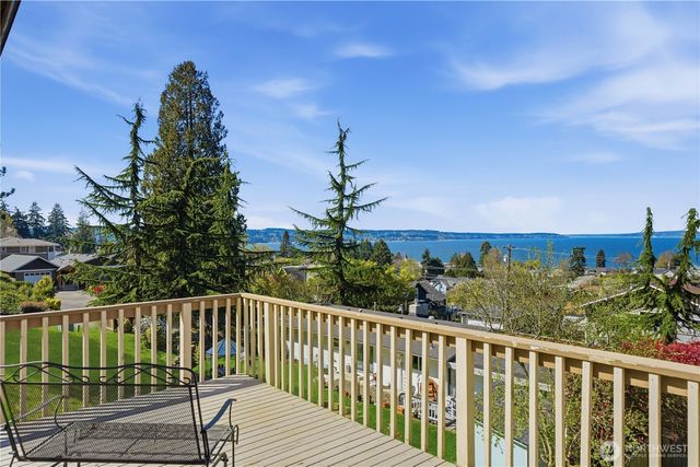660 Campbell Avenue, Mukilteo, WA 98275