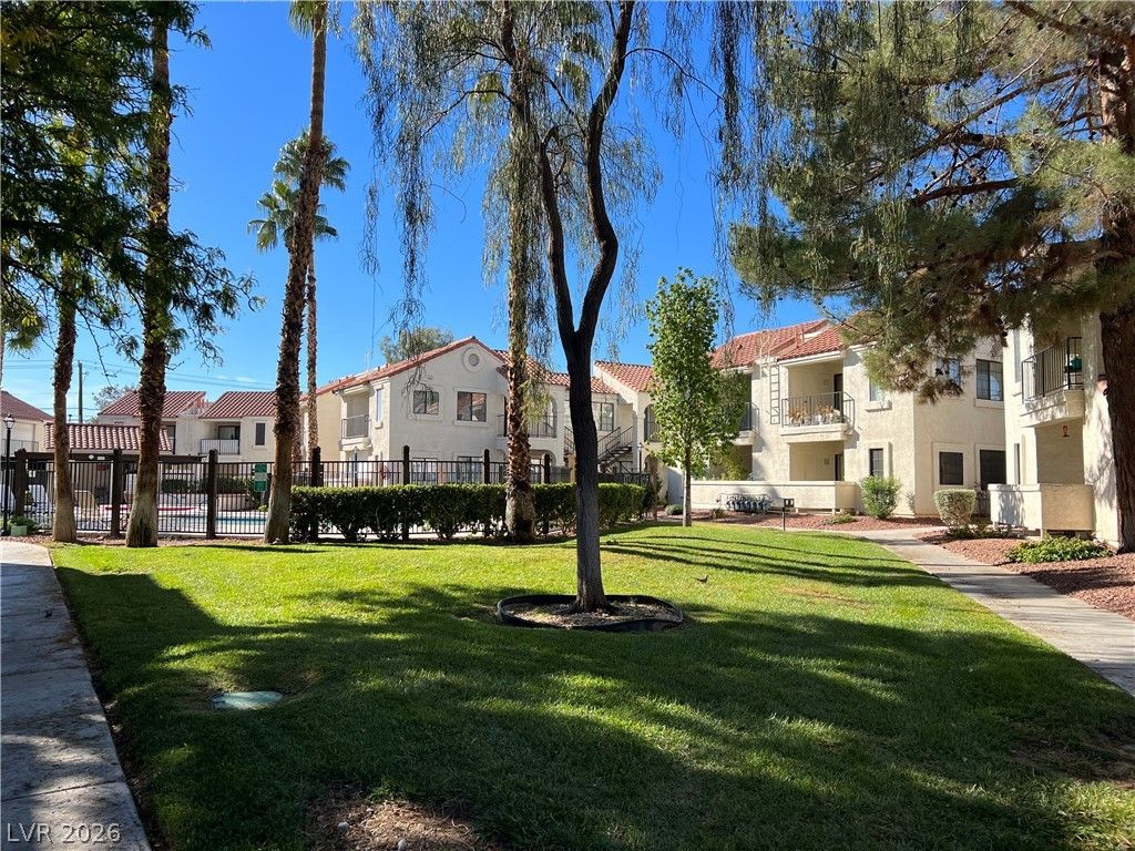 4747 Nara Vista Way 101, Las Vegas, NV 89103 — photo 3