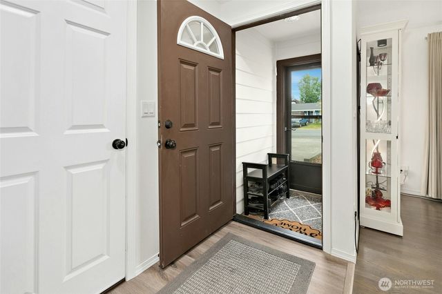 237 S 186th Street, Burien, WA 98148