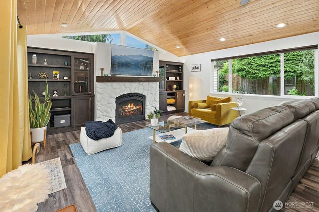 237 S 186th Street, Burien, WA 98148