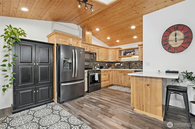 237 S 186th Street, Burien, WA 98148