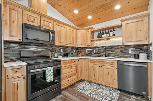 237 S 186th Street, Burien, WA 98148