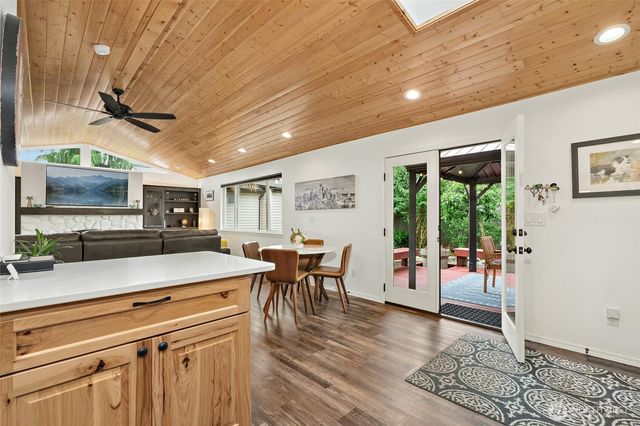 237 S 186th Street, Burien, WA 98148