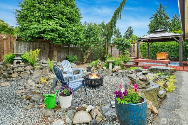 237 S 186th Street, Burien, WA 98148