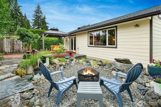 237 S 186th Street, Burien, WA 98148