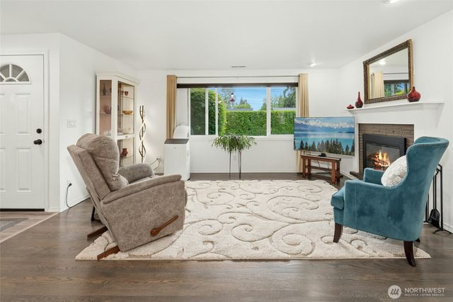 237 S 186th Street, Burien, WA 98148