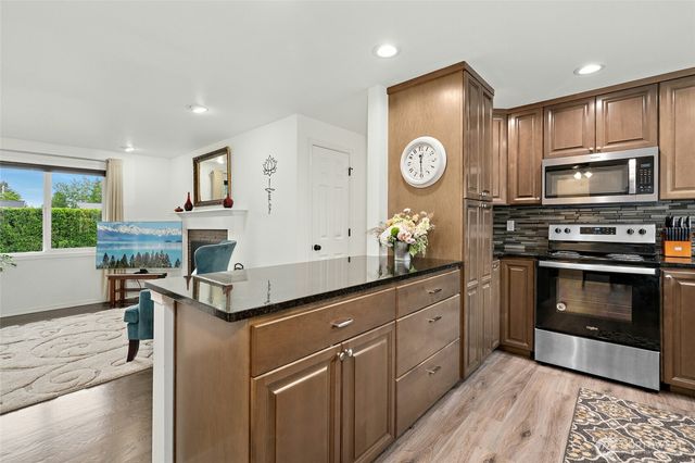 237 S 186th Street, Burien, WA 98148