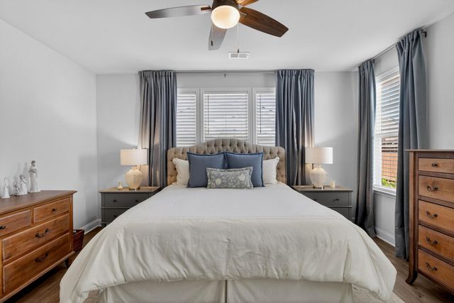 691 Blueway Avenue, Summerville, SC 29486
